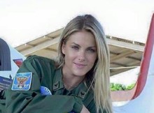 Model Like Female Pilot Who Bombed ISIS