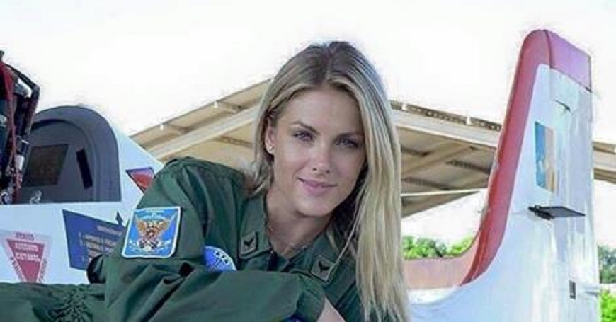 Model Like Female Pilot Who Bombed ISIS