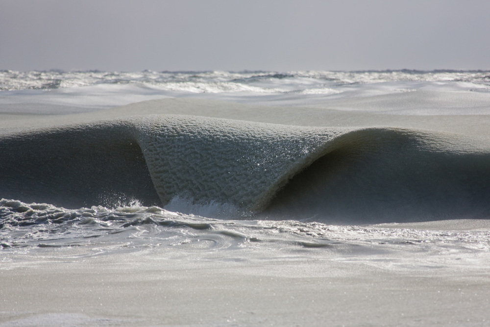 frozen-waves