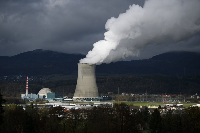 Why Switzerland is closing its Nuclear Power Program?
