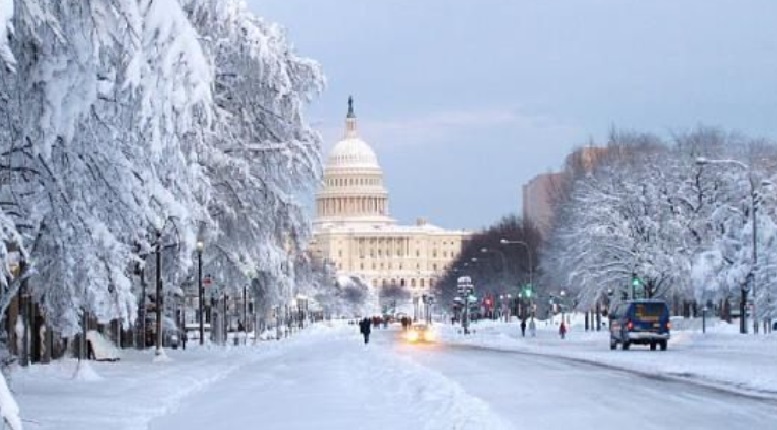 Most US Cities will experience a Heavy Snow Storm on Tuesday and Wednesday