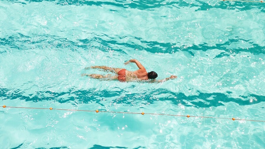 These Are The Main Benefits of Swimming
